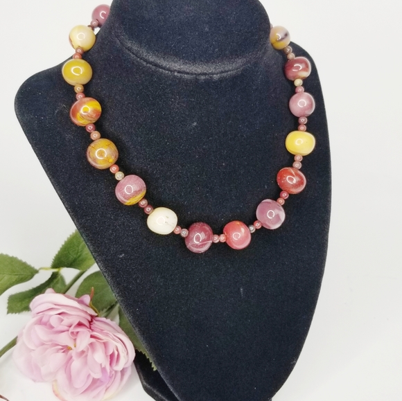 Natural Agate Stone Bead Choker Necklace - Picture 6 of 11